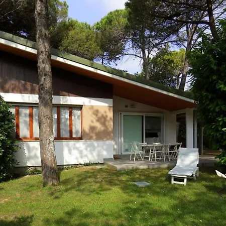Charming With Garden And Bbq, 200m To Sea *