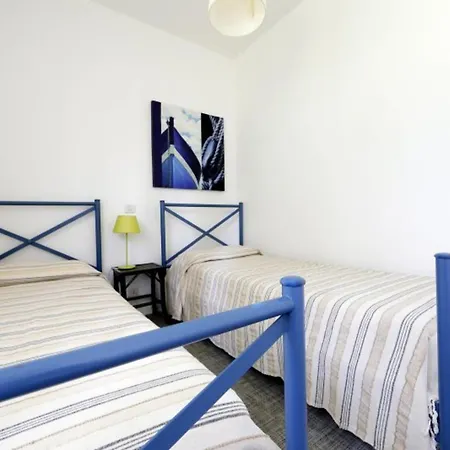 Charming With Garden And Bbq, 200m To Sea * 利尼亚诺萨比亚多罗