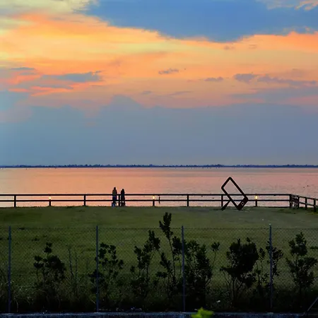 公寓 Charming With Garden And Bbq, 200m To Sea *